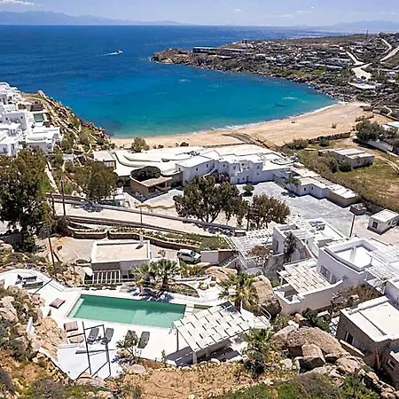 Super Rockies Mykonos Town
